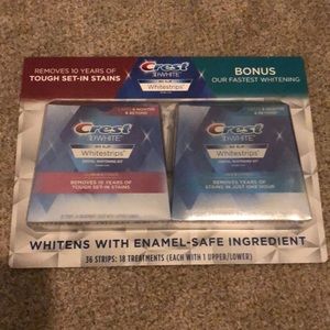 Crest 3D white strips